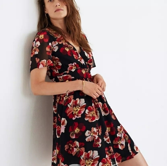 Madewell‎ lTulip-Sleeve Dress - Picture 2 of 5